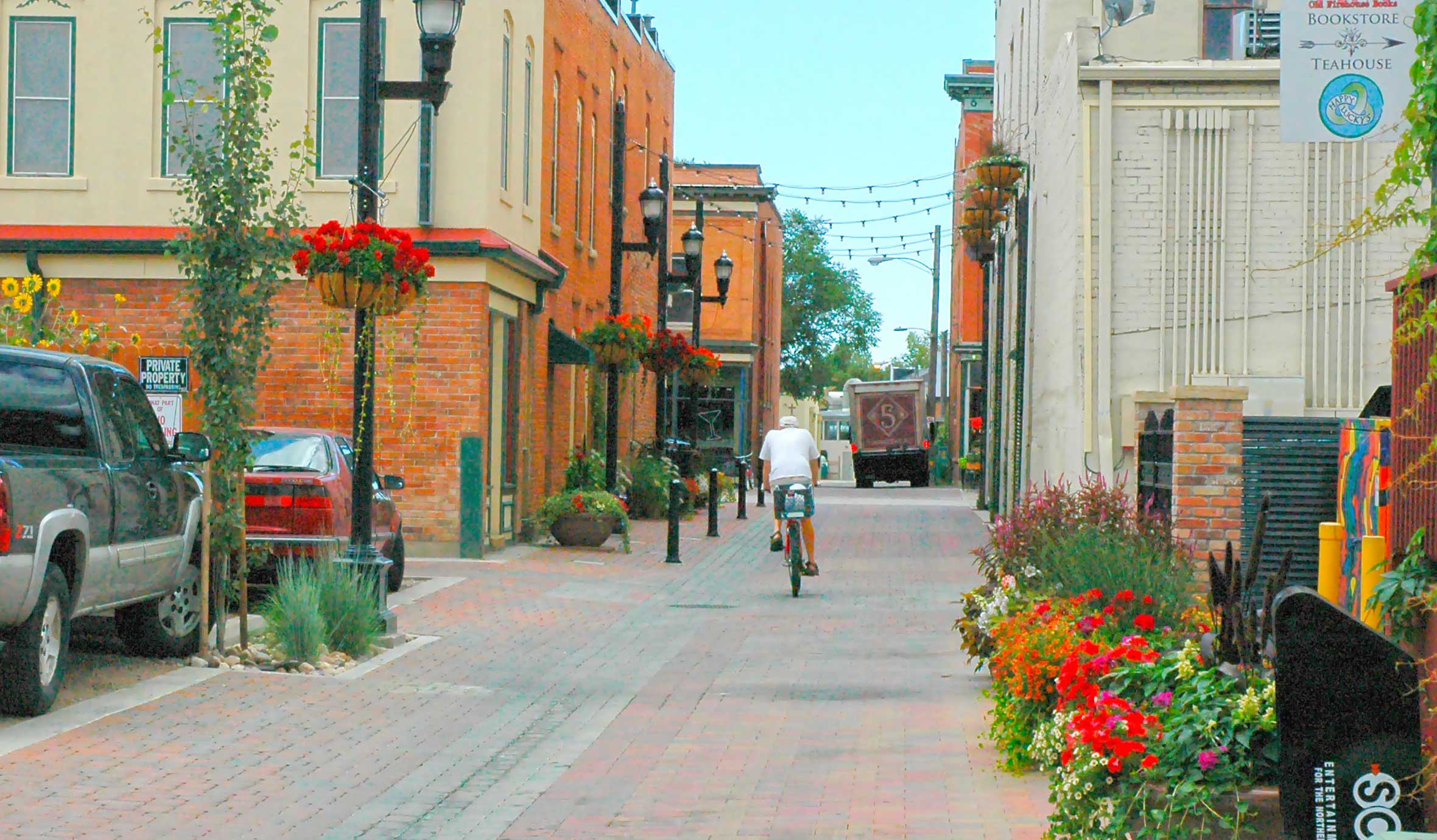Fort-Collins-Downtown-Alley-2